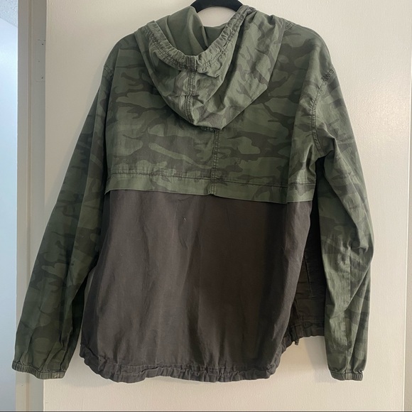 Camo Jacket - Picture 3 of 3